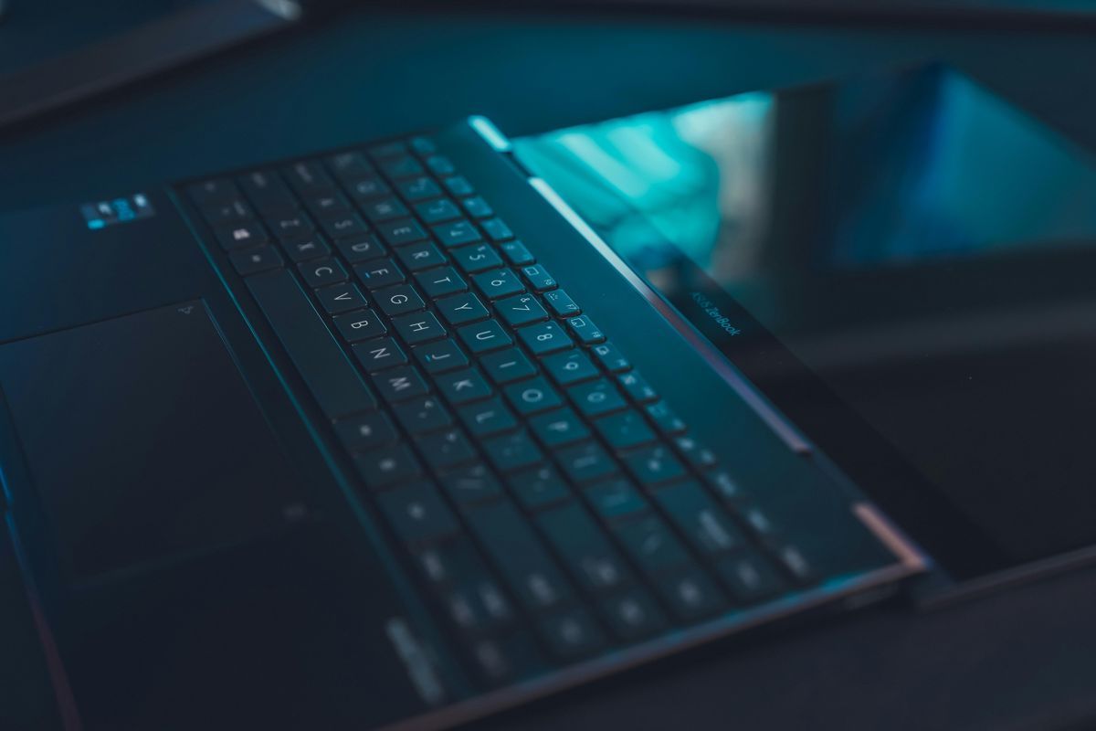 What is the Multimedia Principle?