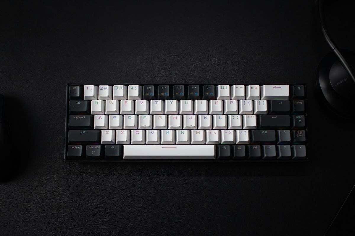 What is the Silver Tsunami and the Knowledge Leak Phenomenon?